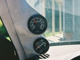20020407vt004-a-pillar-gauges